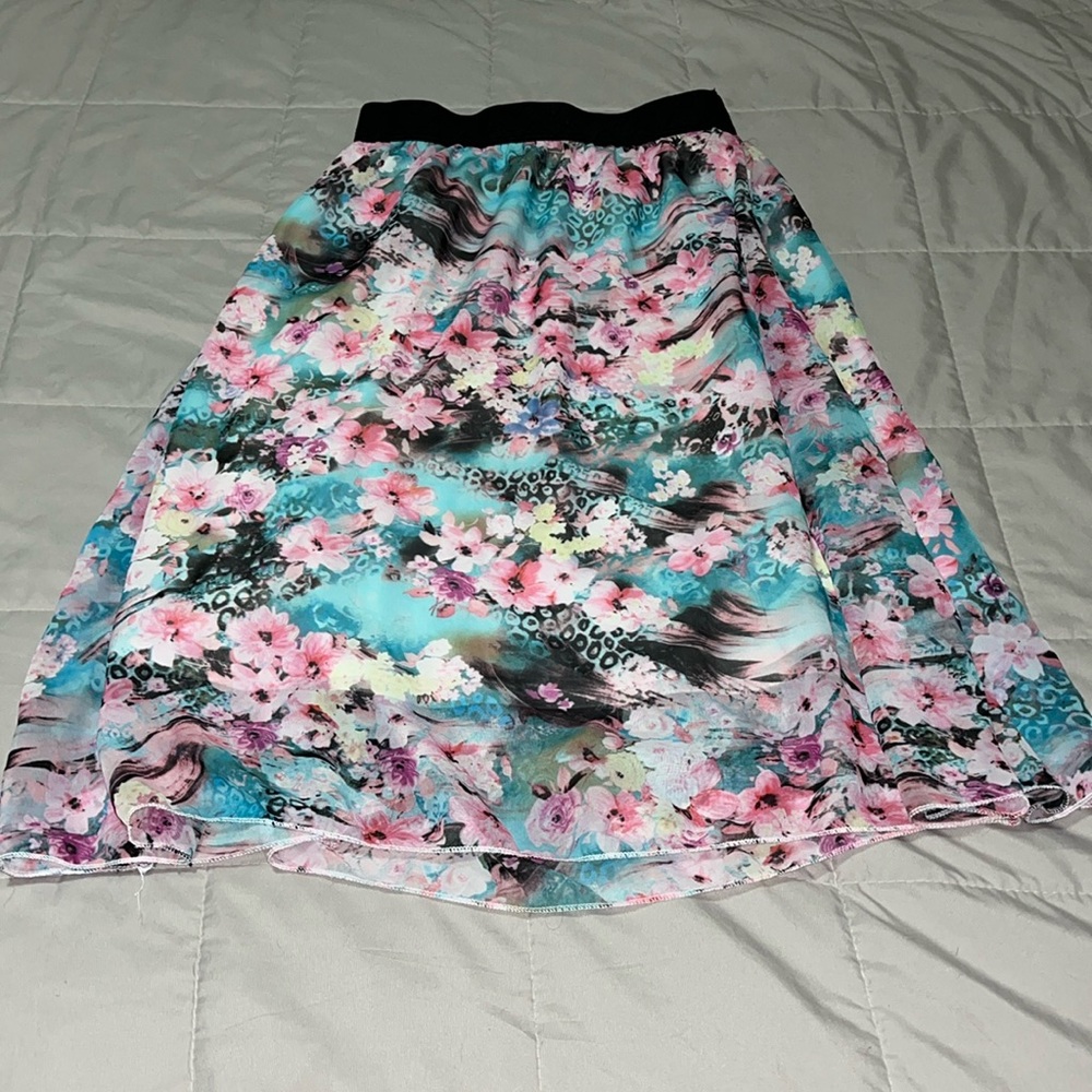LuLaRoe skirt